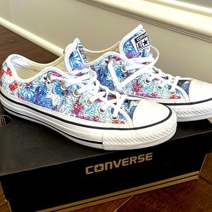 Converse, 7 NIB